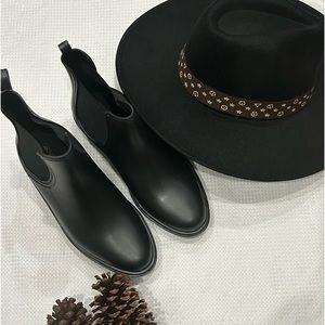 🔥Olivia & Kate New York Short Ankle Boots